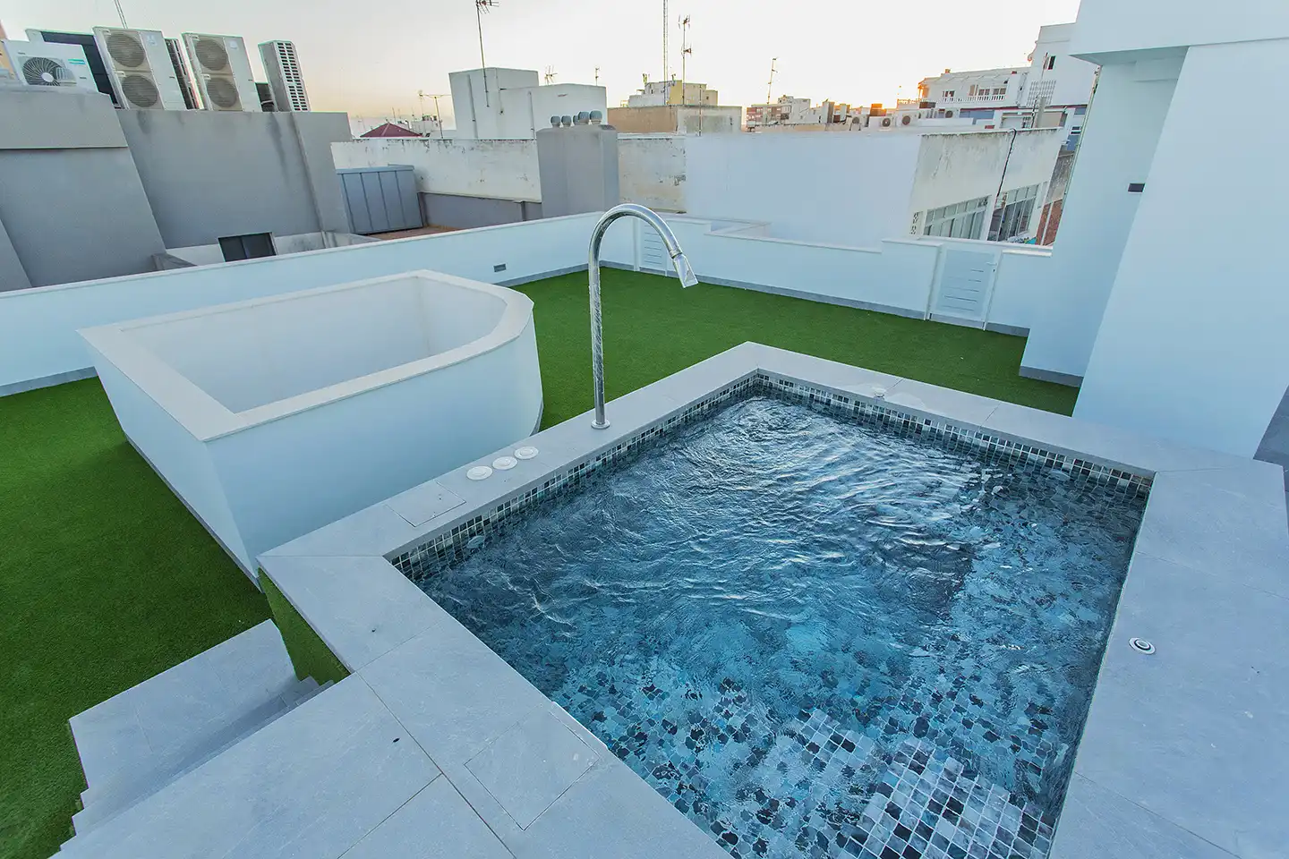 Apartamento con piscina en venta en Centro, imagen 2