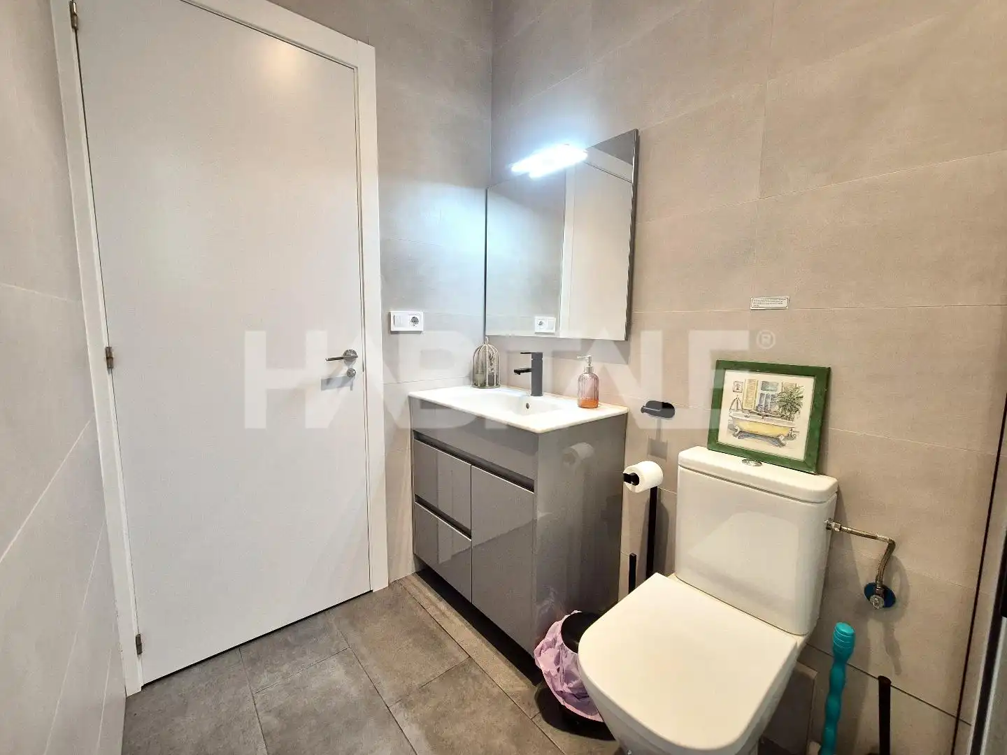 Badezimmer von Wohnung zur untervermieten in Valencia mit Möbliert