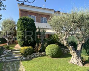 Jardí de Casa o xalet en venda en El Masnou amb Aire condicionat, Terrassa i Balcó