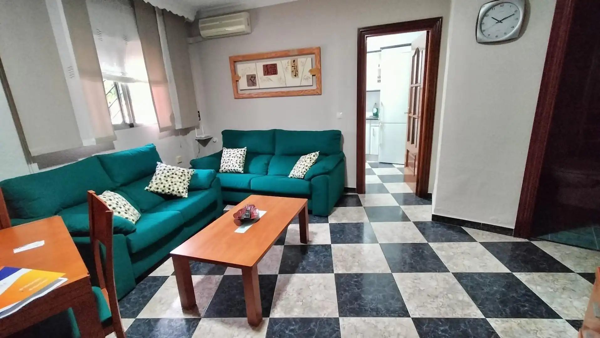 Sala de estar de Piso para compartir en Málaga con Aire acondicionado, Calefacción y Terraza