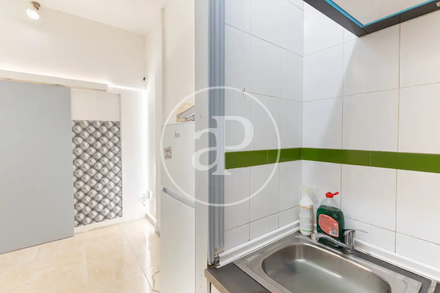 Bathroom of Flat for sale in Madrid  with Heating