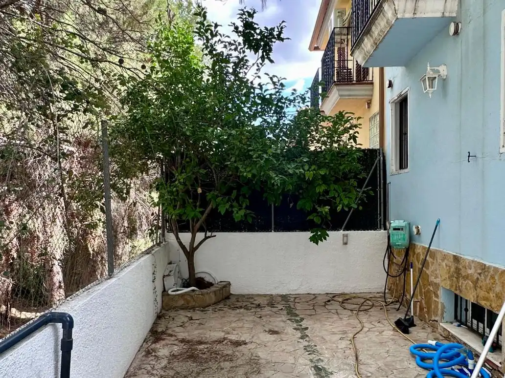 Terrassa de Casa adosada en venda en Gilet amb Terrassa, Piscina i Balcó