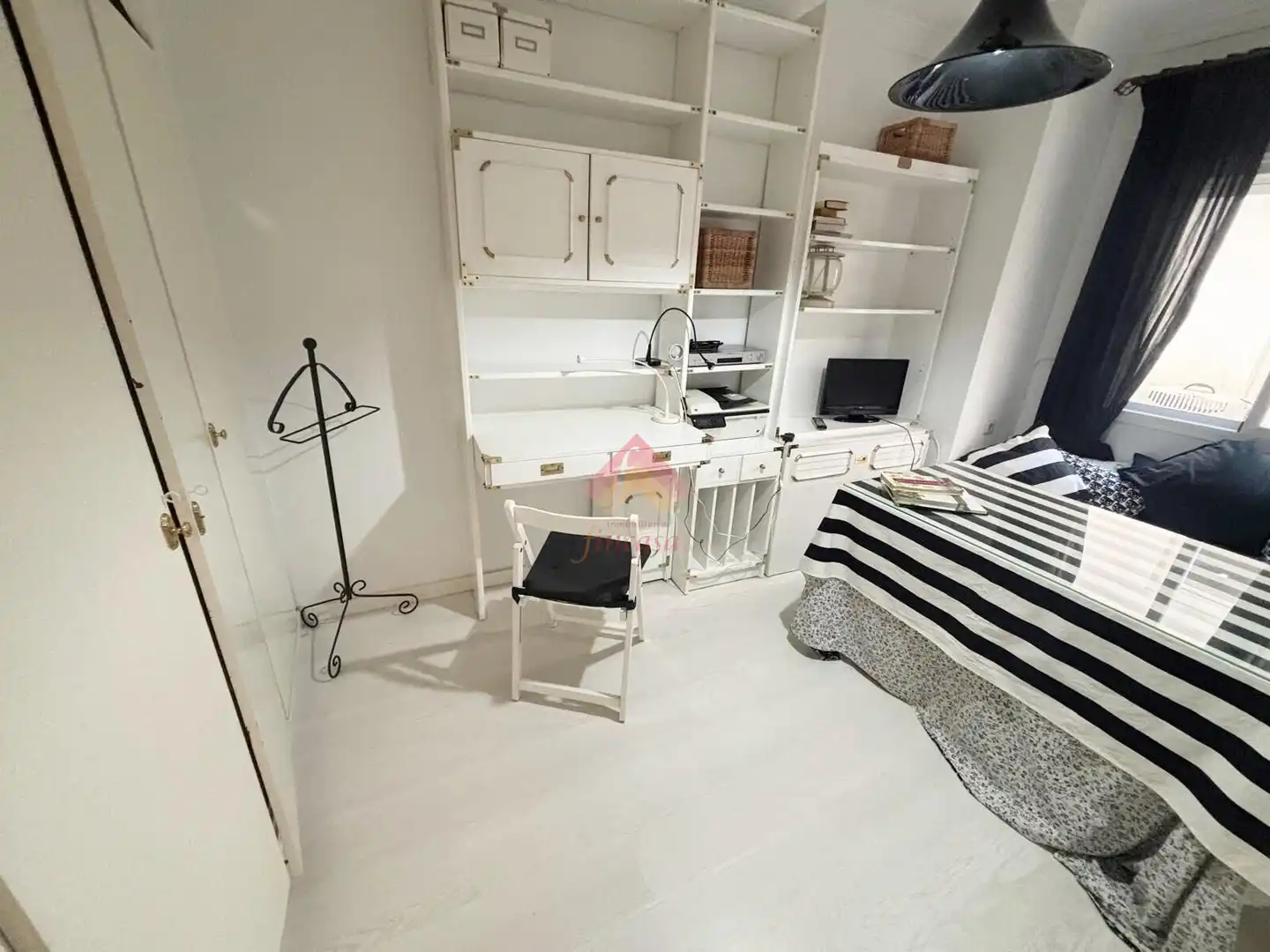 Bedroom of Ground floor for sale in Ronda  with Air Conditioner, Parquet flooring and Furnished