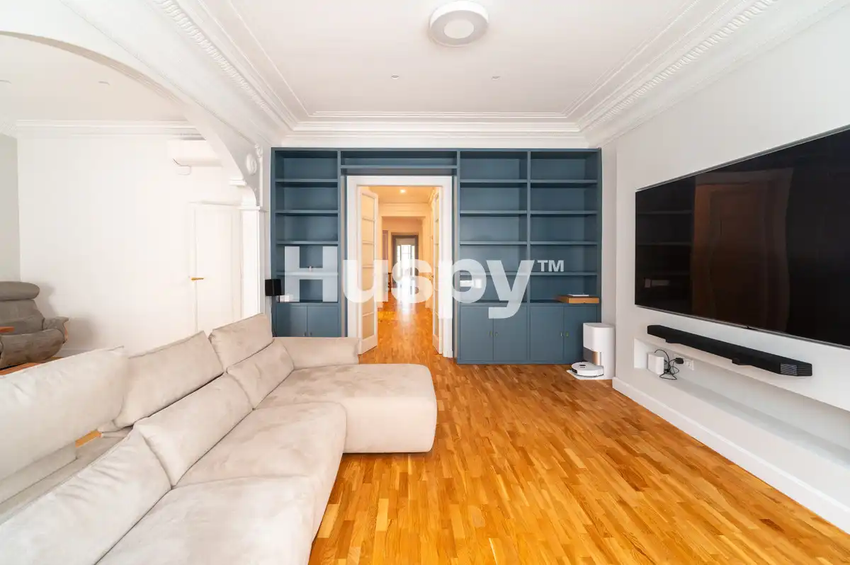Living room of Flat for rent in Barcelona  with Air Conditioner, Heating and Furnished