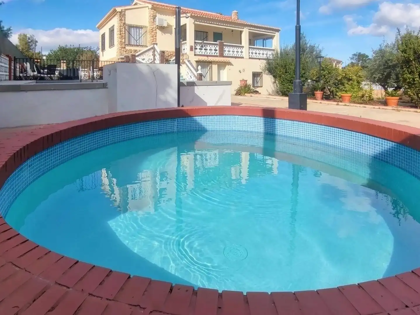 Casa rústica amb piscina en venda a Montserrat, imagen 4