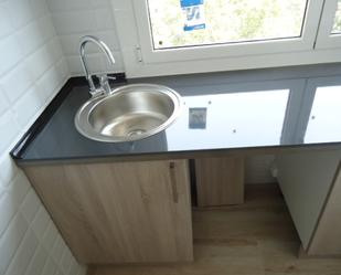 Kitchen of Apartment to rent in L'Hospitalet de Llobregat  with Furnished, Oven and Washing machine