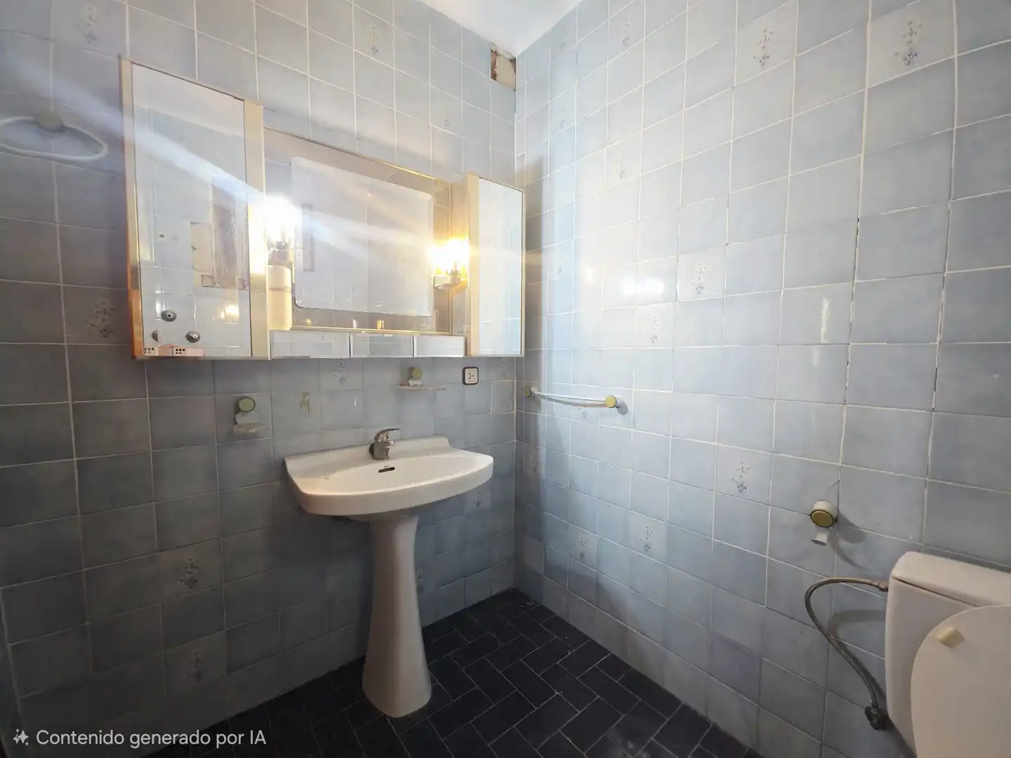 Baño de Casa o chalet en venta en Chulilla con Jardín privado, Terraza y Trastero