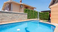 Piscina de Casa o xalet en venda en Huétor Vega amb Aire condicionat, Calefacció i Jardí privat