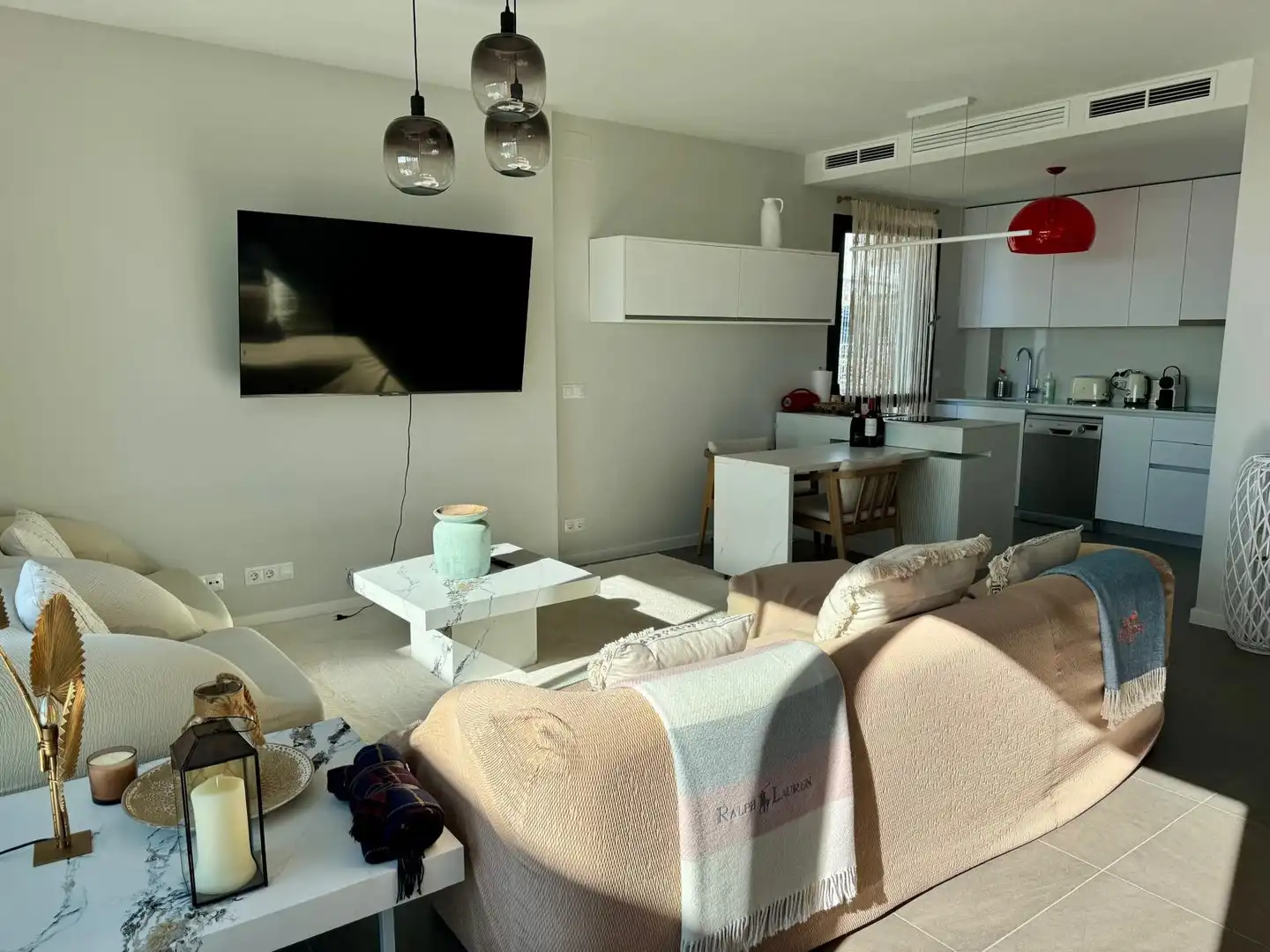 Sala d'estar de Casa adosada de lloguer en Mijas amb Aire condicionat, Calefacció i Terrassa