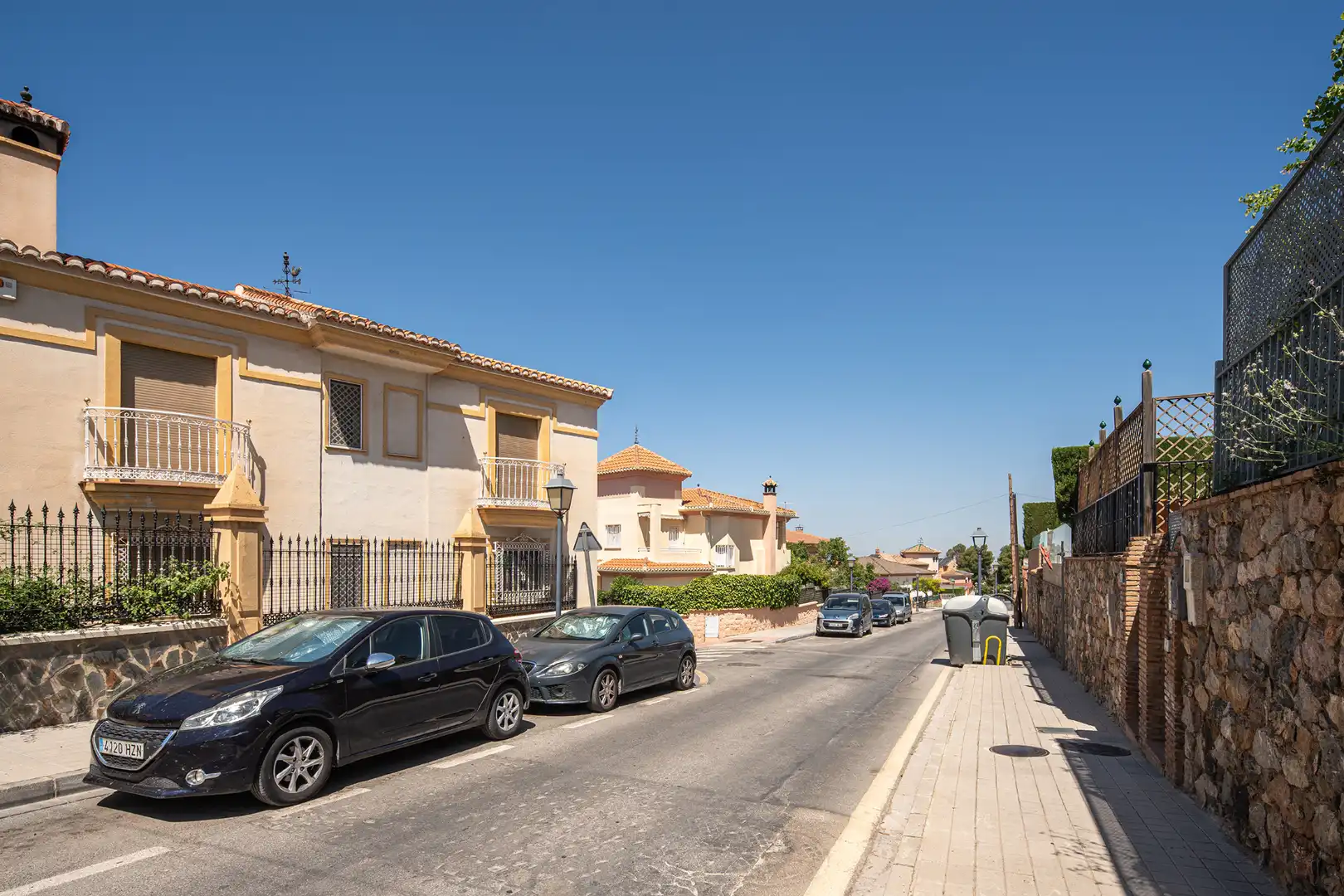 Vista exterior de Ático en venta en Huétor Vega con Aire acondicionado y Calefacción