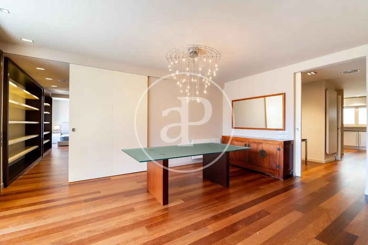 Comedor de Piso de alquiler en Barcelona con Aire acondicionado, Calefacción y Terraza
