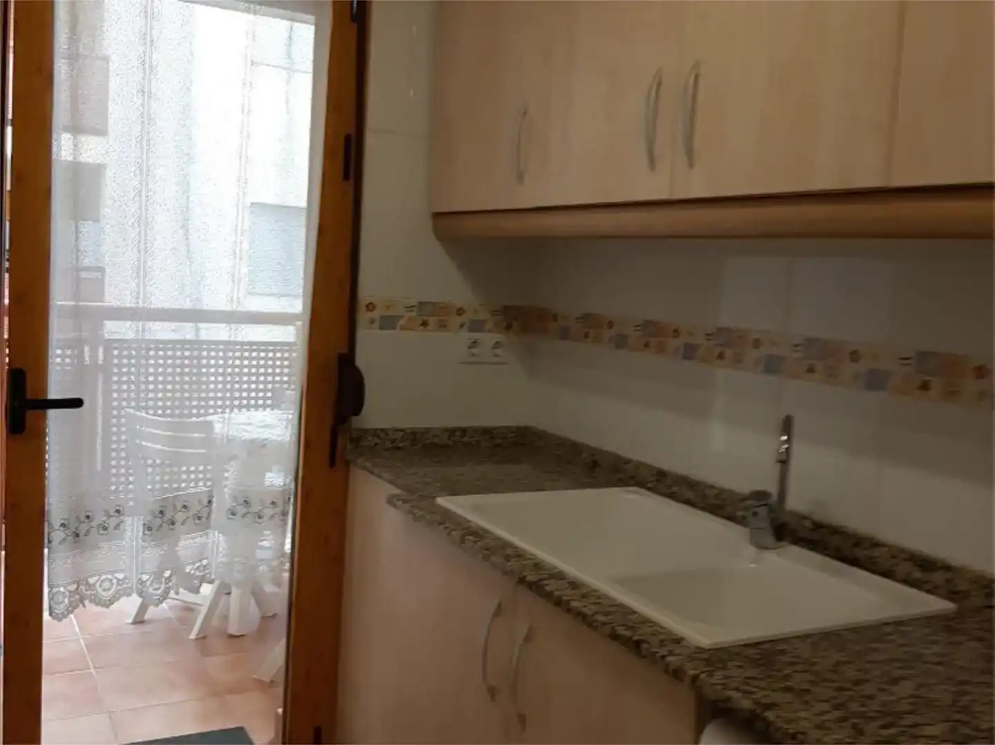 Kitchen of Flat for rent in Llandels