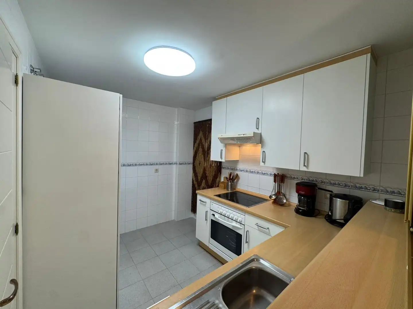 Cocina de Apartamento en venta en Rota con Jardín privado, Terraza y Trastero
