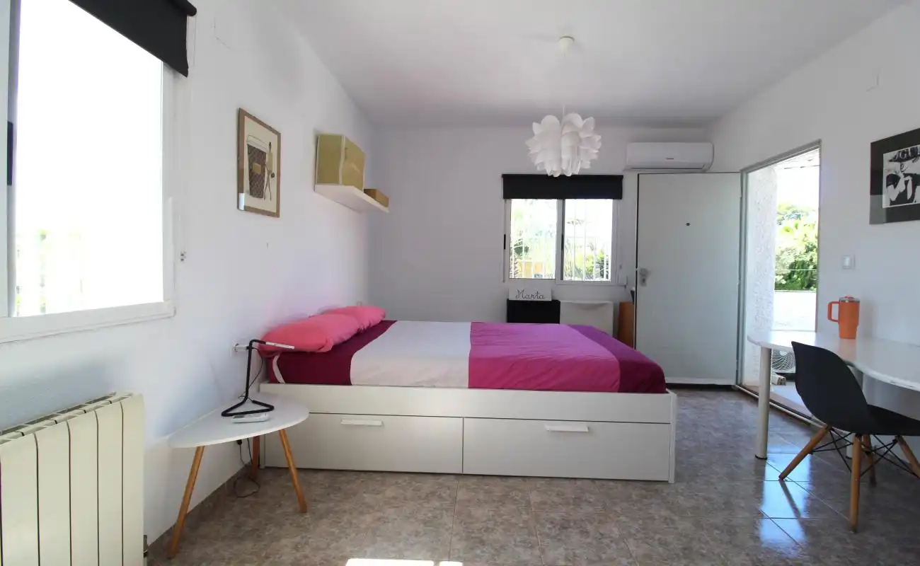 Habitación de Casa o chalet en venta en L'Eliana con Aire acondicionado, Calefacción y Jardín privado