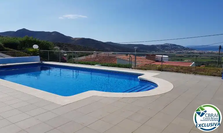 Swimming pool of Houses for sale in Roses  with Heating, Private garden and Storage room