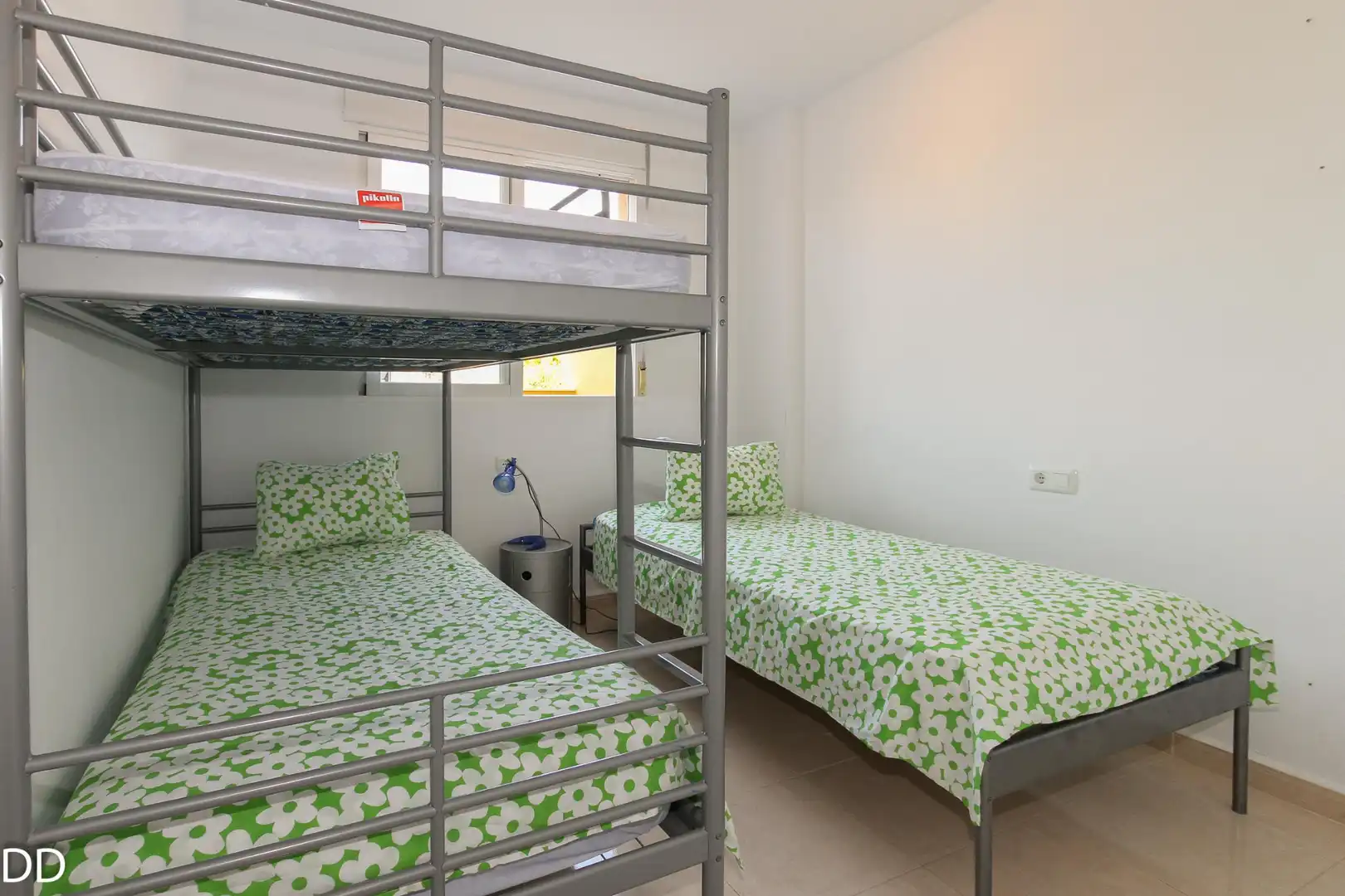 Apartament de lloguer a Carrer de l'Oblada, 100, Les Bassetes - El Marjal