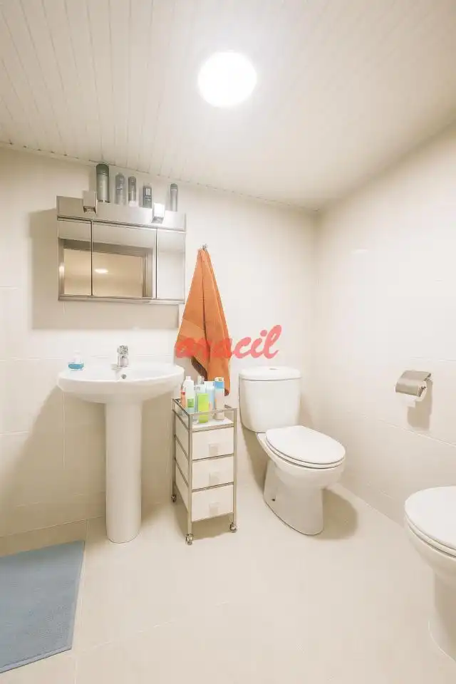 Baño de Casa o chalet en venta en Coles con Calefacción, Jardín privado y Trastero