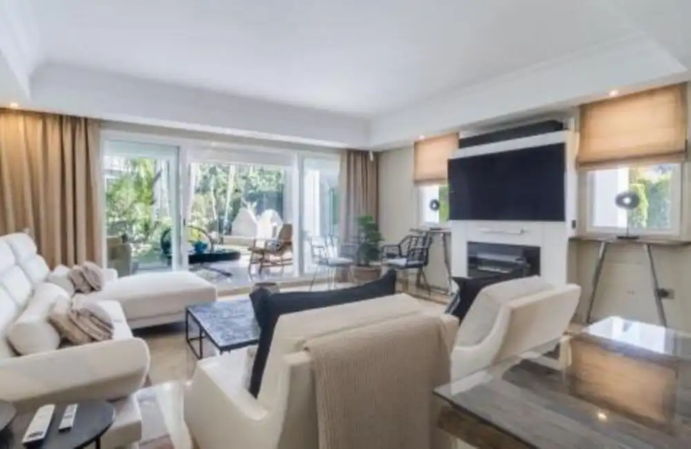 Living room of Houses for rent in Marbella  with Air Conditioner, Private garden and Terrace
