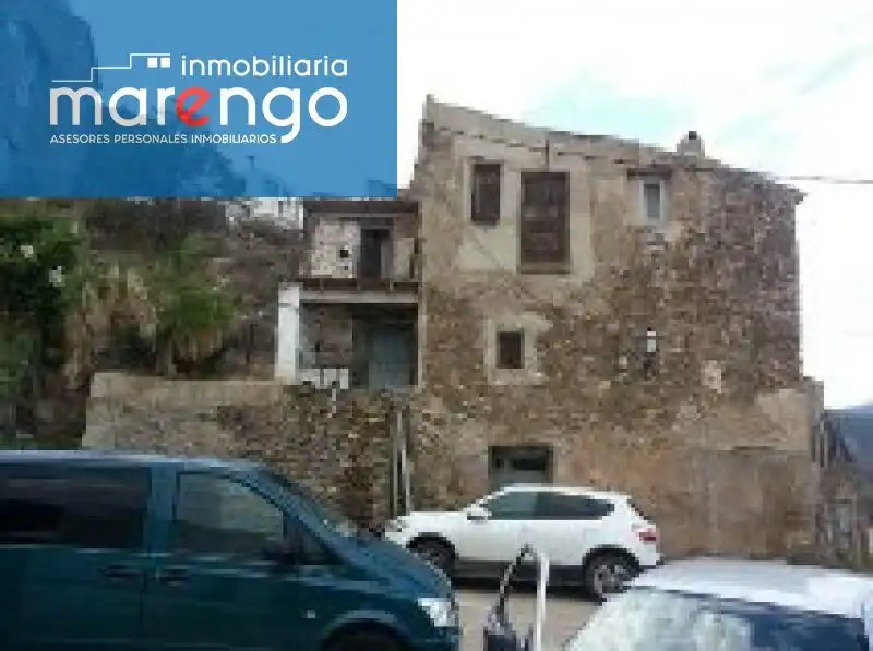 Casa en venda a Llucena / Lucena del Cid