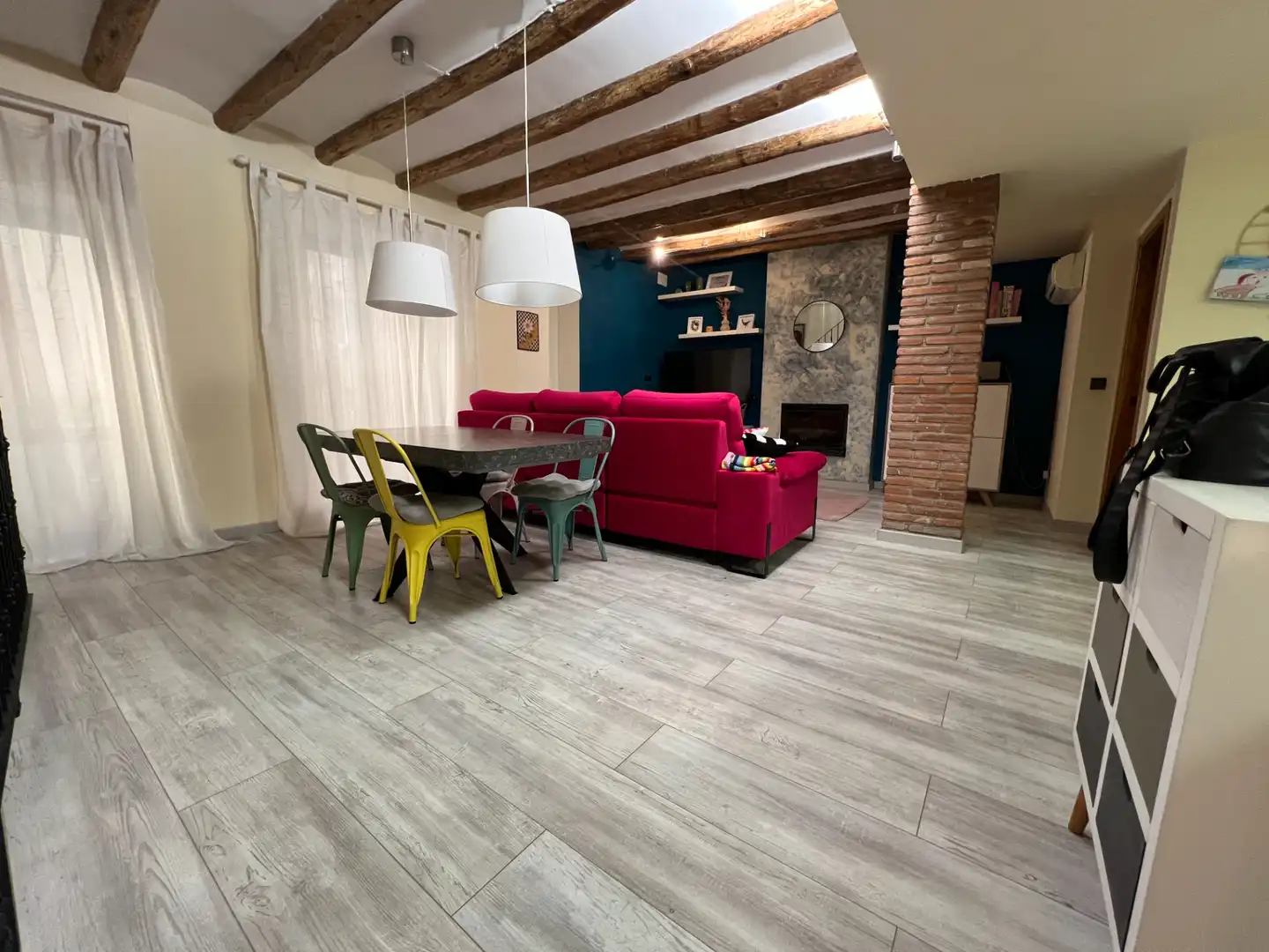 Sala d'estar de Casa o xalet en venda en La Selva del Camp amb Aire condicionat, Calefacció i Parquet