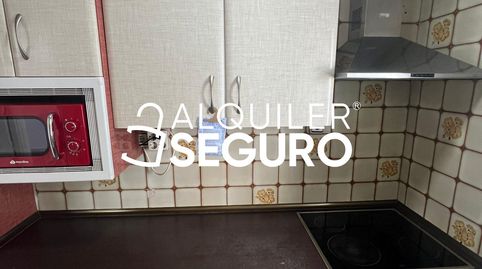 Foto 5 de Piso de alquiler en Zaldívar, Simancas, Madrid Capital