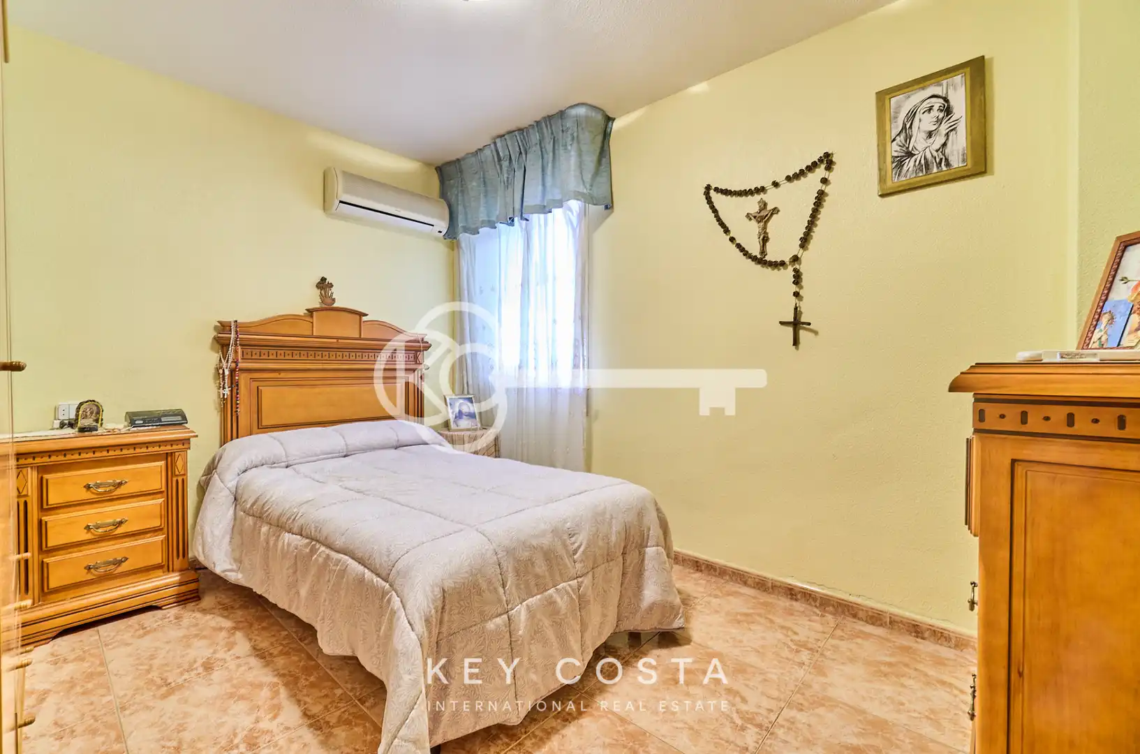 Schlafzimmer von Wohnung zum Verkauf in Alicante / Alacant mit Möbliert