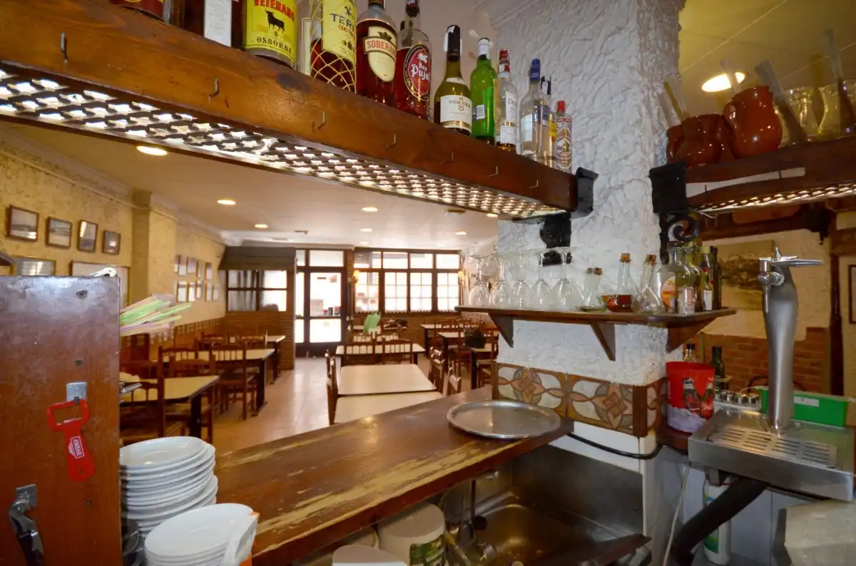 Local comercial en venta en Calle Riera Aragó, imagen 2