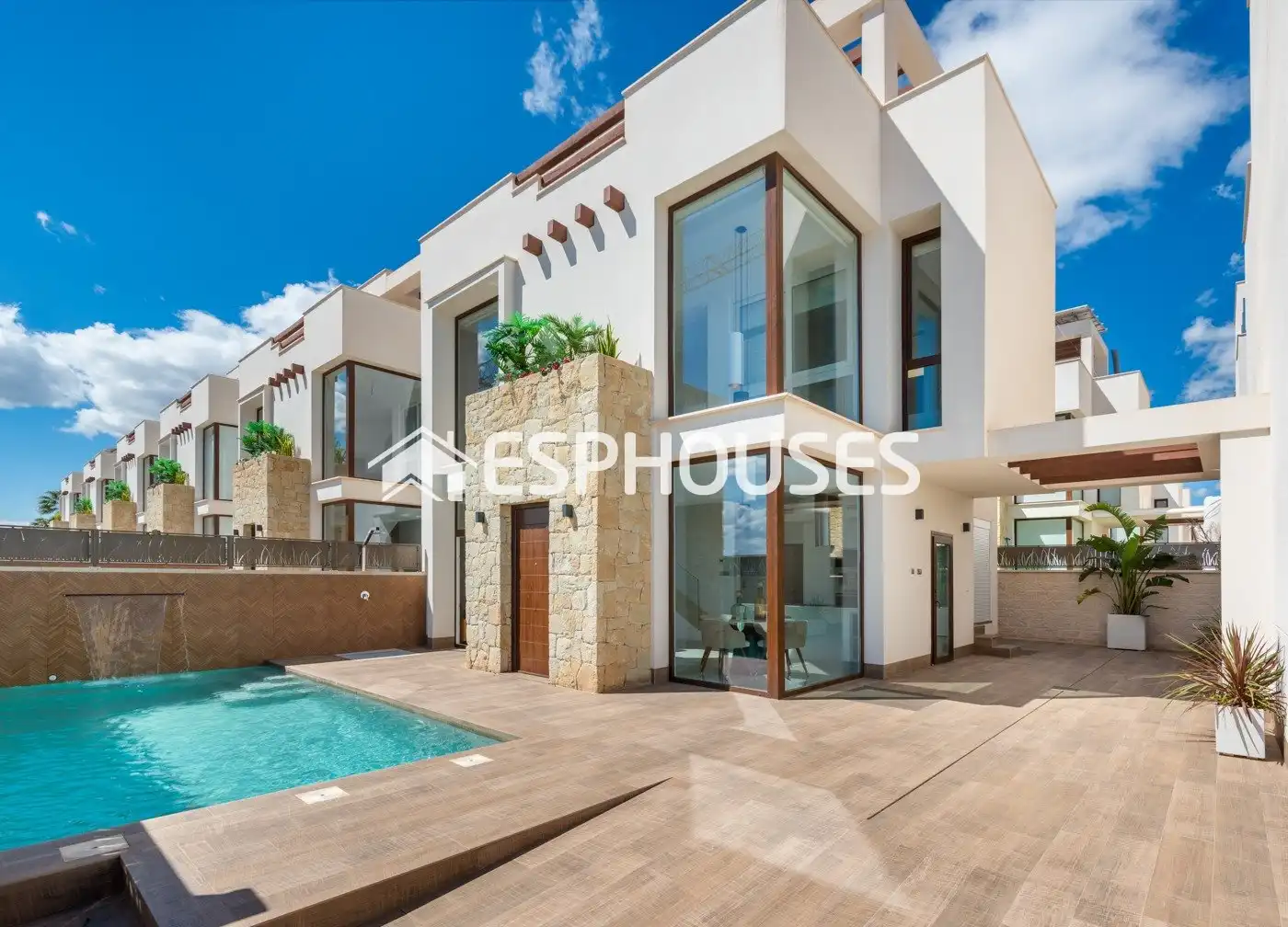 Chalet con terraza en venta en Los Montesinos