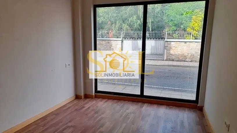 Local comercial en venda a Calle De Emiliano Alonso Sánchez Lomba 17, imagen 4