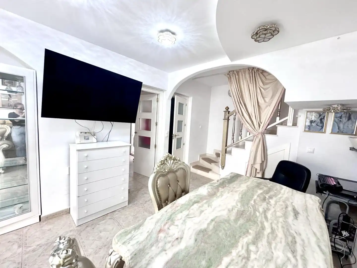 Habitación de Casa adosada en venta en Orihuela con Aire acondicionado, Jardín privado y Terraza