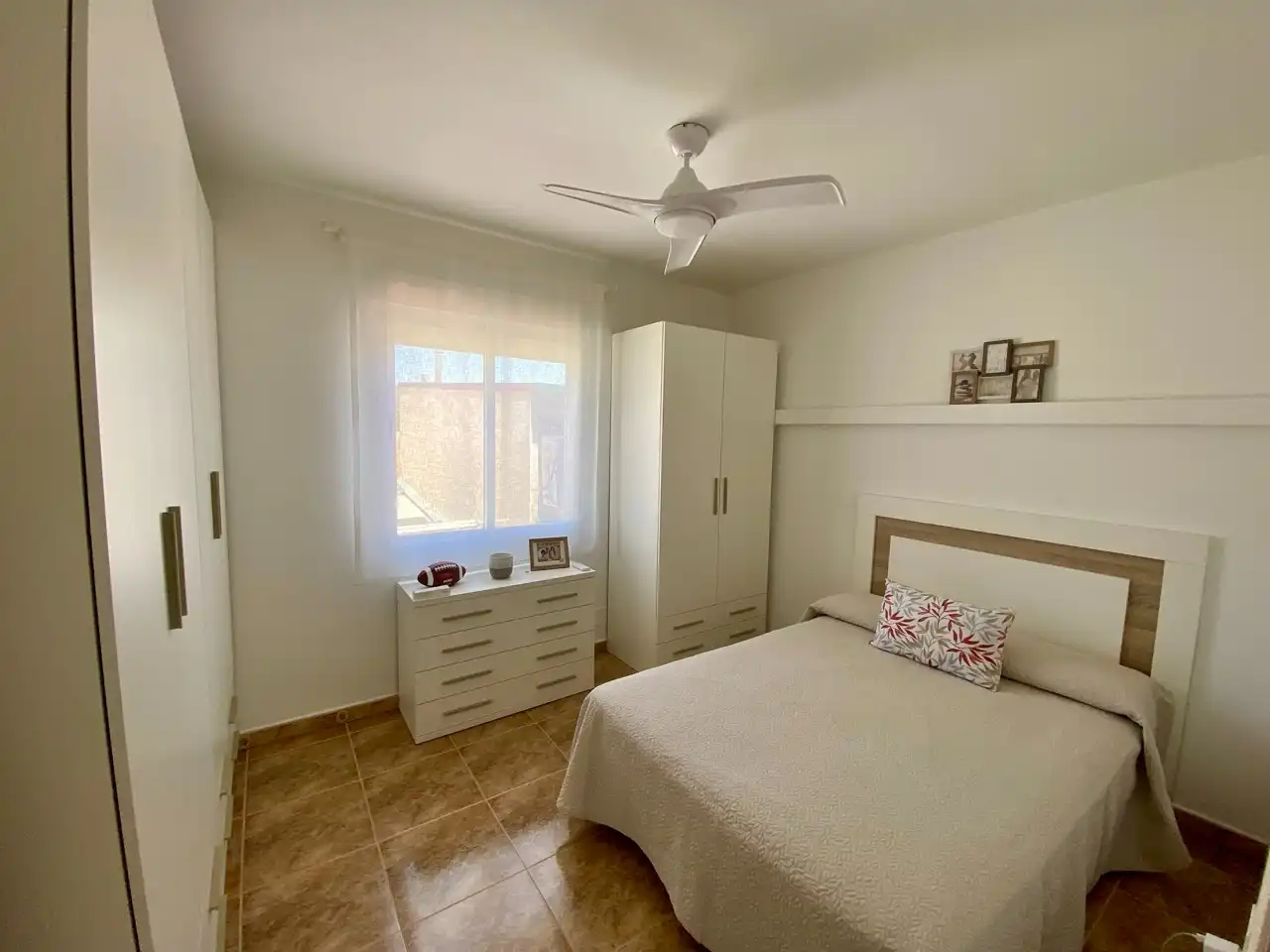 Bedroom of Detached homes for sale in Villarrubia de los Ojos  with Air Conditioner, Heating and Private garden