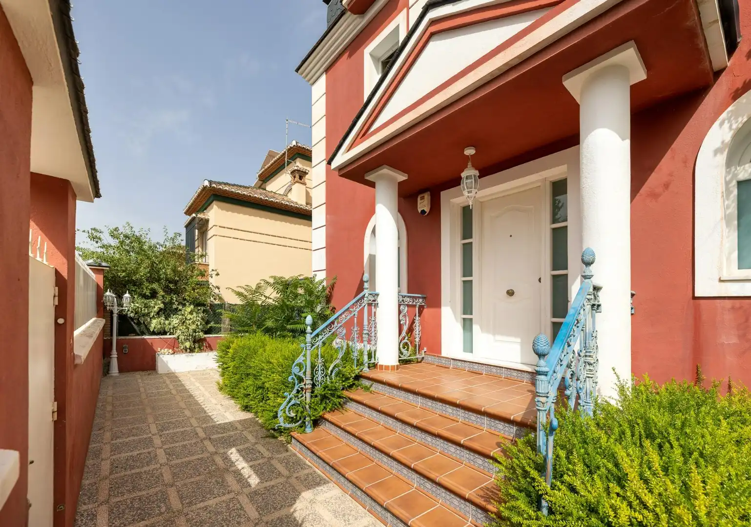 Detached house with pool for sale in Barrio de la Vega, imagen 6