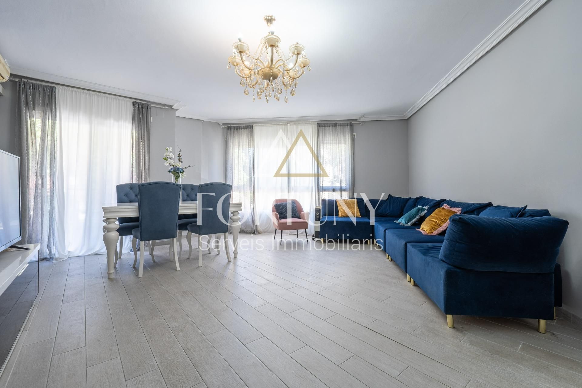 Living room of Flat for sale in Reus  with Air Conditioner and Balcony