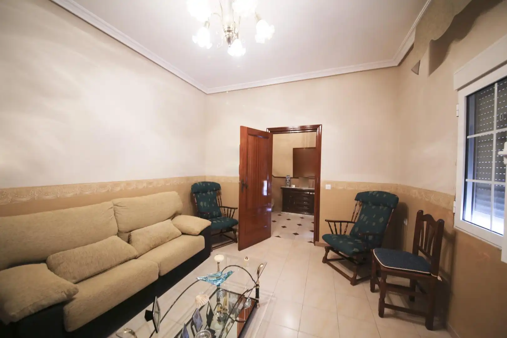Sala de estar de Casa o chalet en venta en Tomelloso con Aire acondicionado, Jardín privado y Trastero