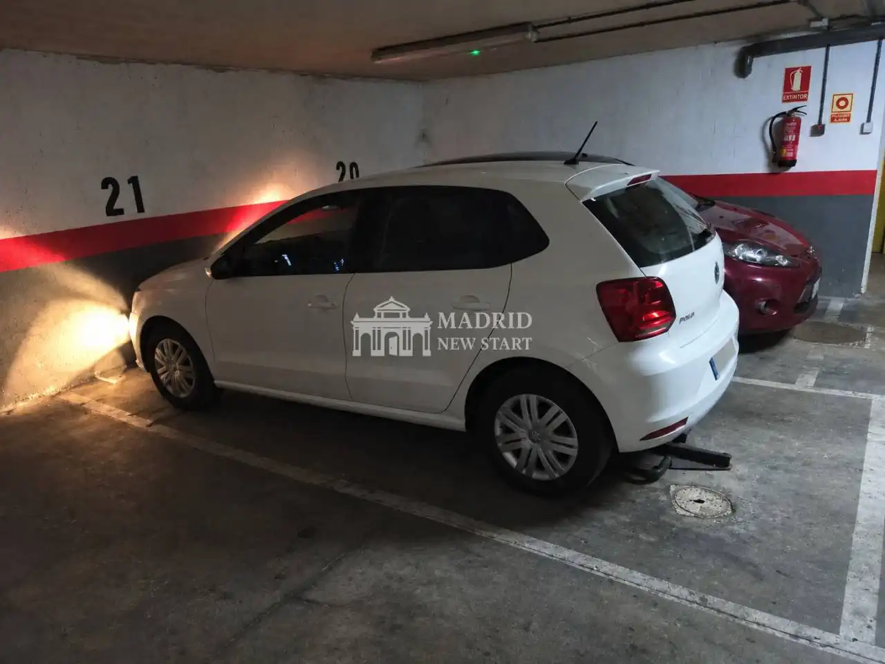 Parking for sale in Calle Amparo 74, imagen 4