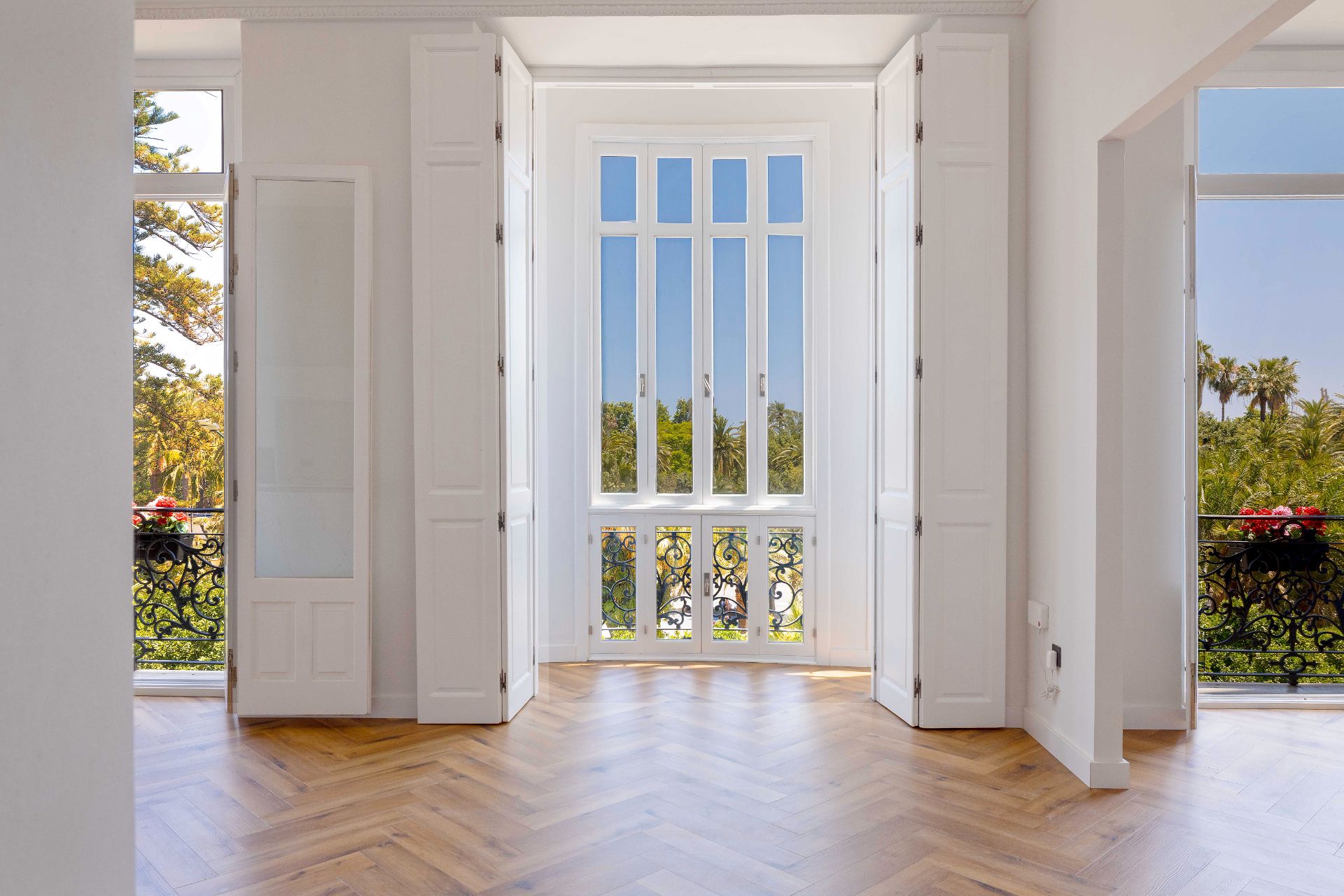 Flat for sale in Málaga Capital  with Air Conditioner, Heating and Alarm