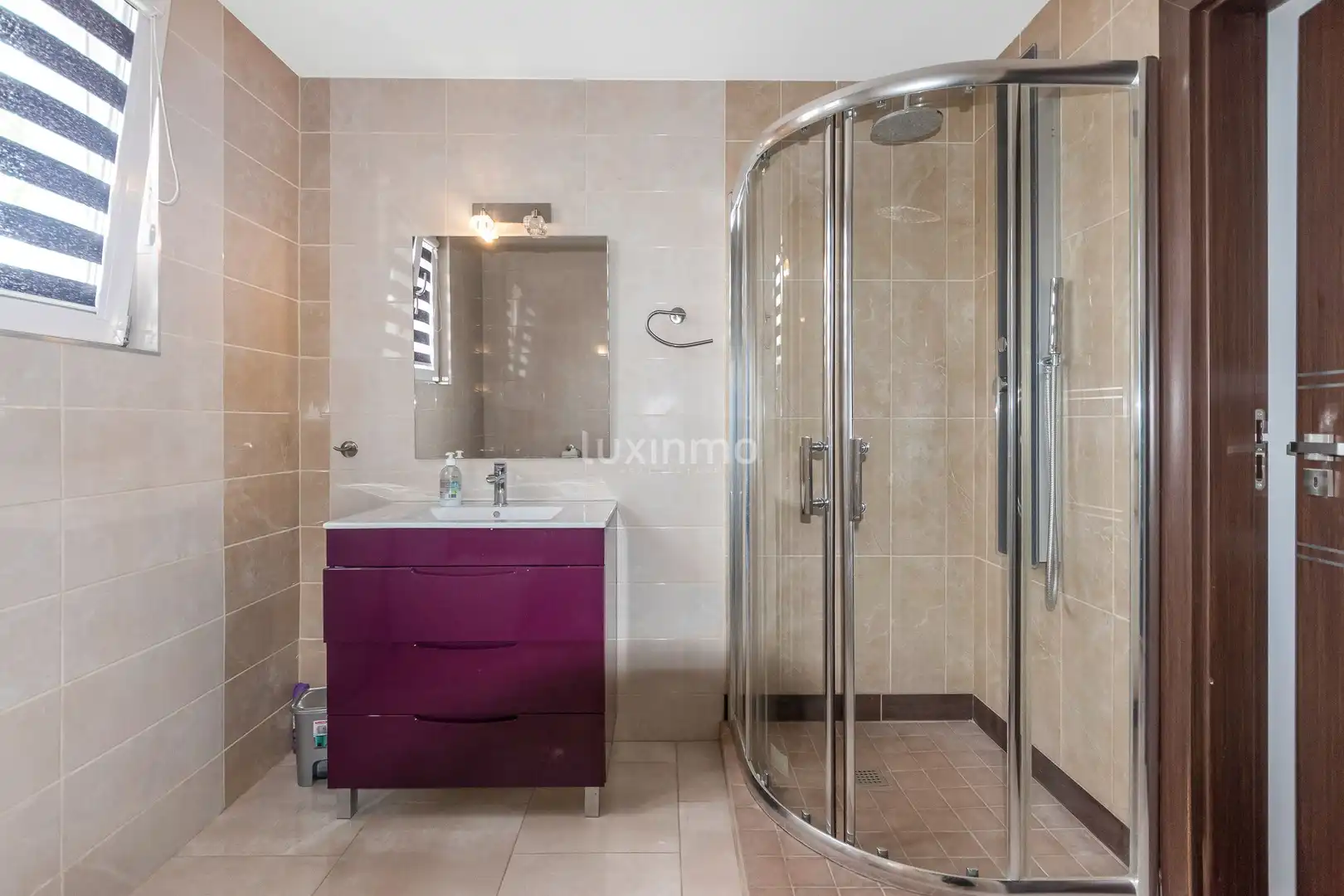 Bathroom of Houses for sale in L'Alfàs del Pi  with Air Conditioner, Heating and Terrace