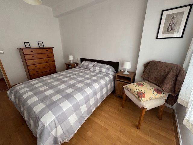 Bedroom of Flat to rent in Ferrol  with Heating, Parquet flooring and Furnished