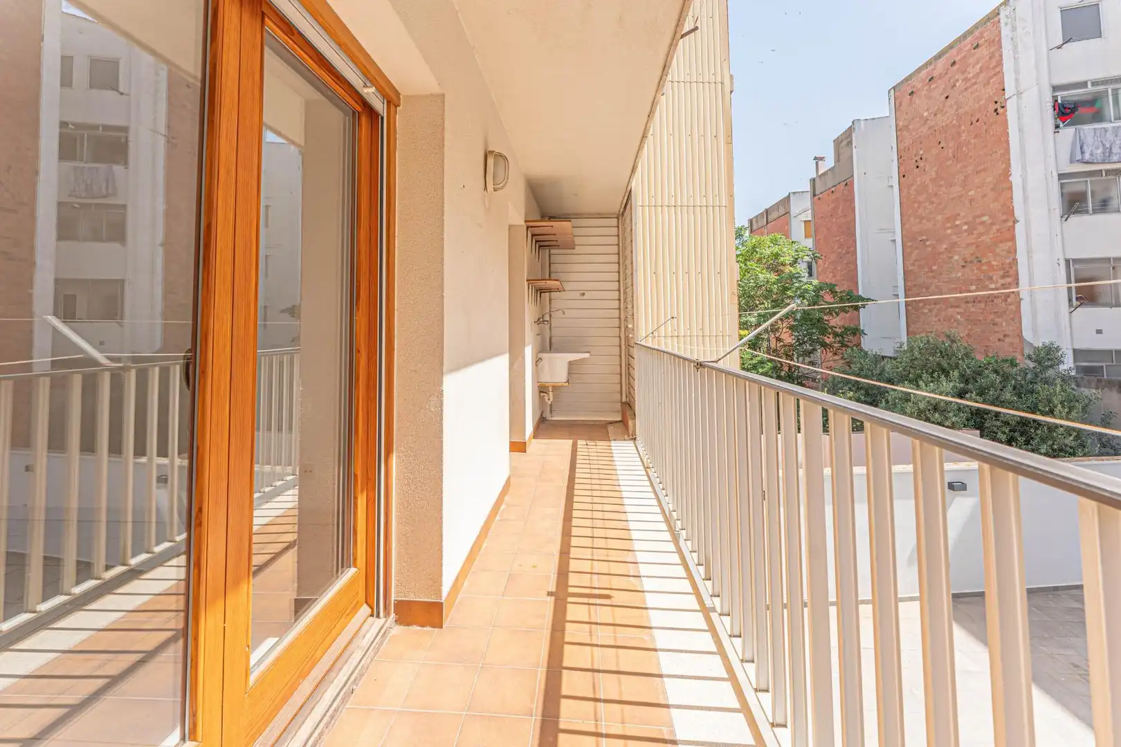 Terraza de Piso en venta en Figueres con Calefacción y Balcón
