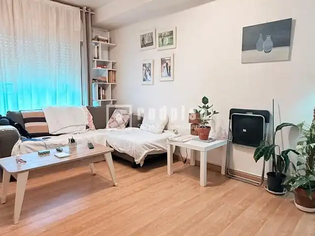 Schlafzimmer von Gebäude zum Verkauf in Madrid