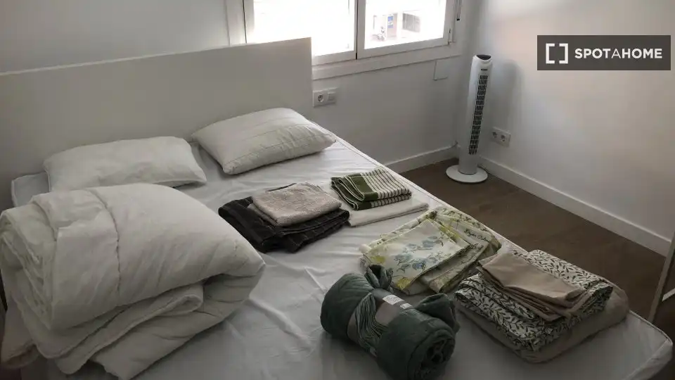 Habitació a Reyes Católicos