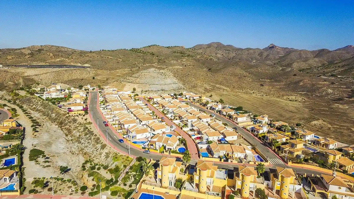 Vista exterior de Casa o xalet en venda en Mazarrón amb Jardí privat i Terrassa
