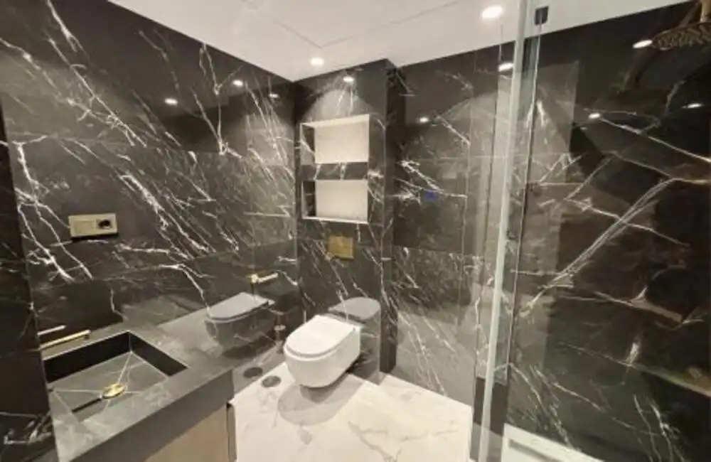 Bany de Apartament de lloguer en Marbella amb Aire condicionat, Calefacció i Terrassa