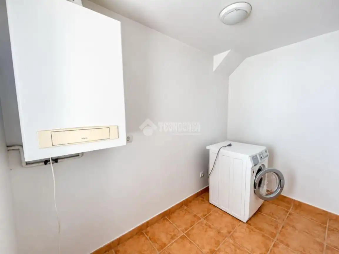 Semi-detached house with pool for sale in La Dehesa - El Pinar, imagen 24