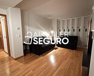 Living room of Flat to rent in Torrejón de Ardoz  with Air Conditioner, Heating and Storage room