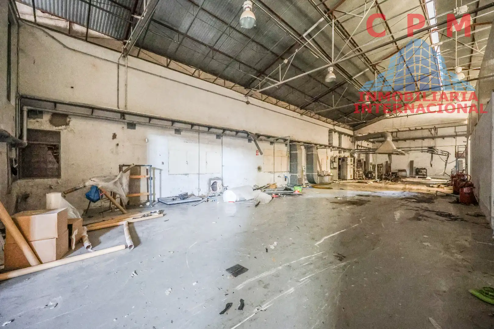 Nau industrial de lloguer en Torrejón de Ardoz amb Calefacció i Alarma
