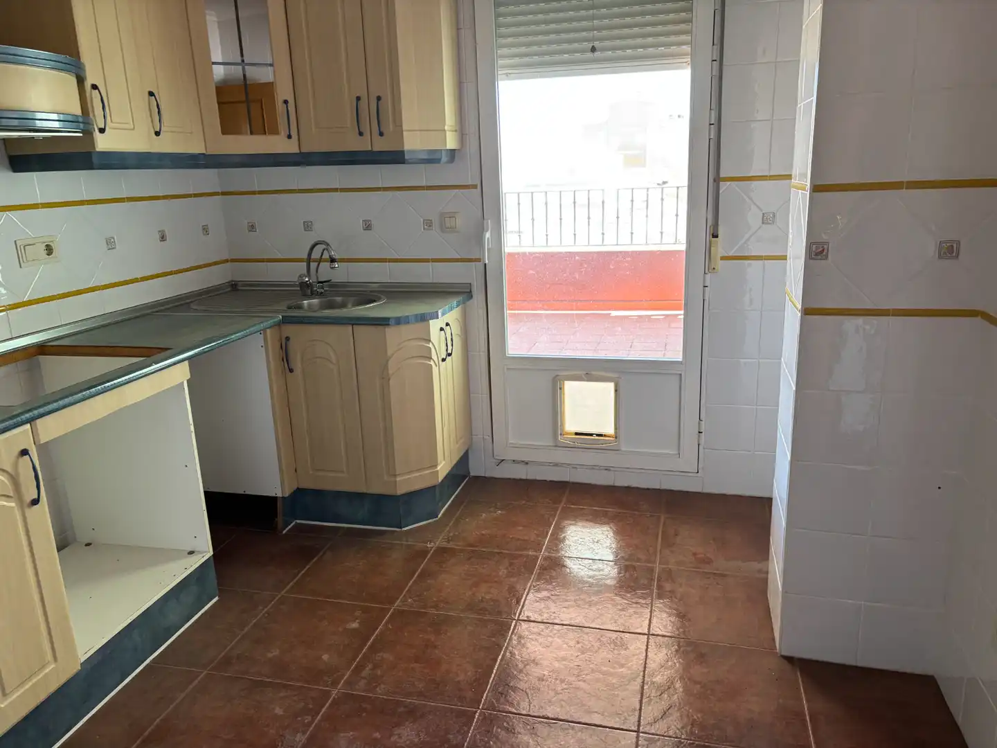 Flat with terrace for sale in Travesía de Torres, imagen 6