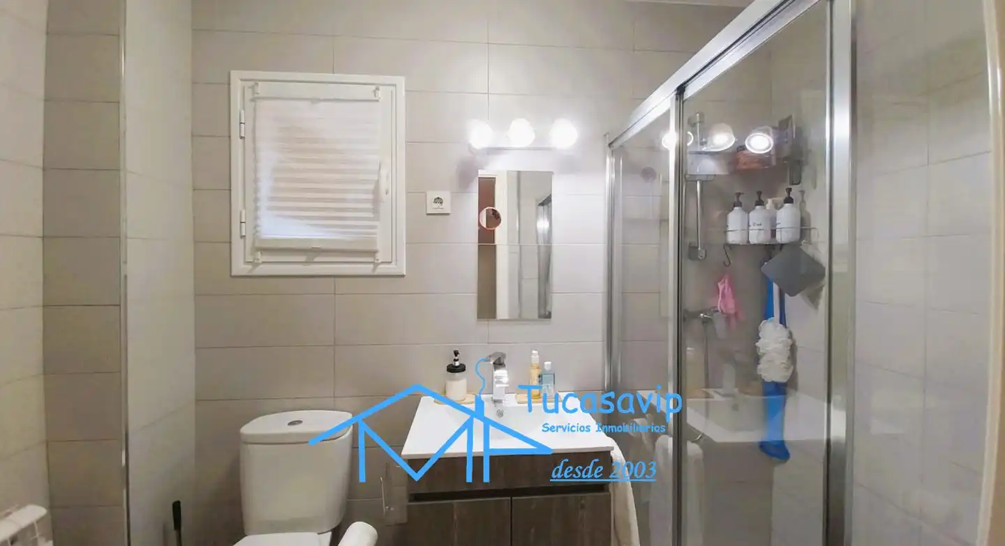 Baño de Planta baja en venta en La Adrada 