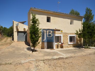 Maison rustique à vendre à Mogente / Moixent
