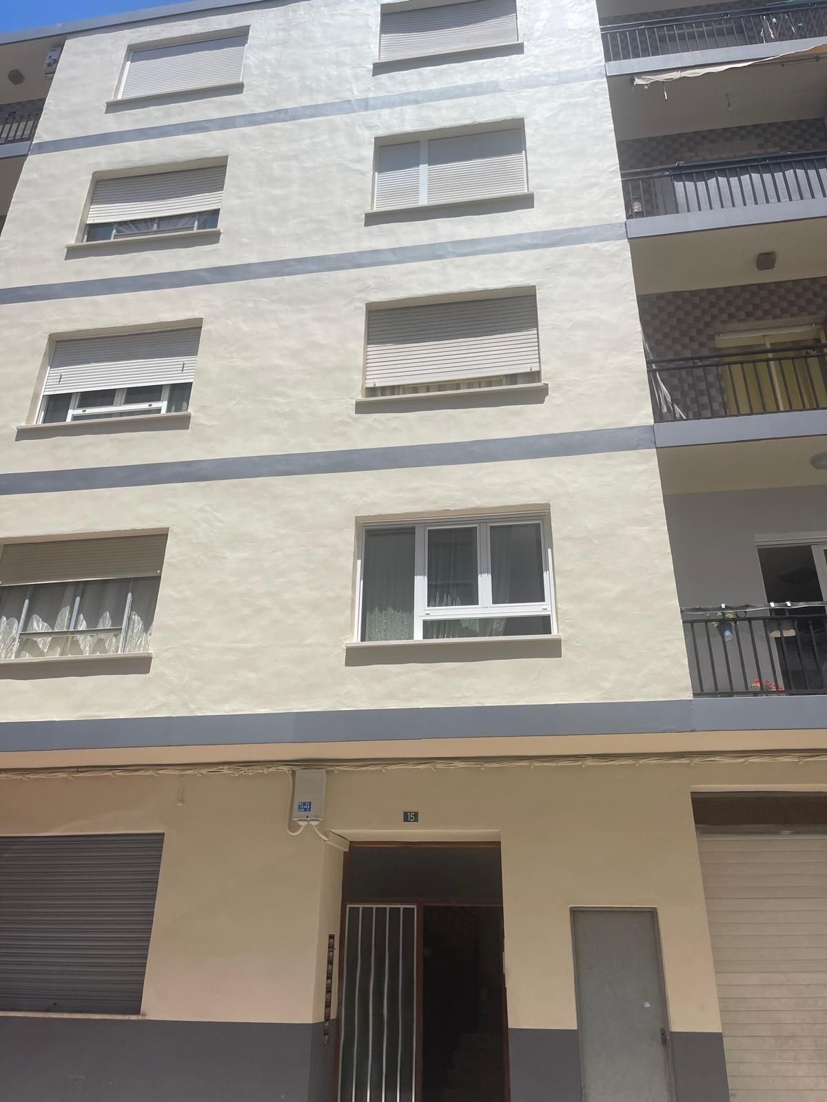Vista exterior de Pis en venda en Gata de Gorgos amb Terrassa i Balcó